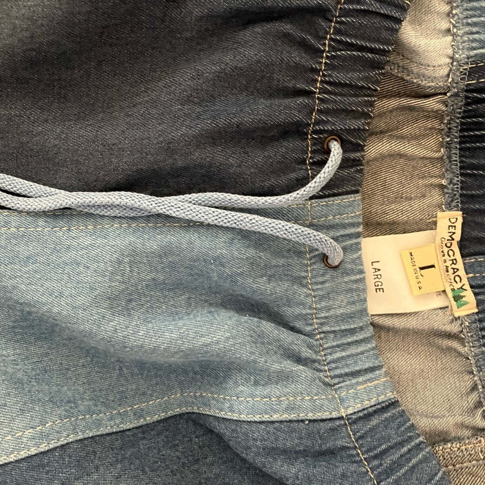 Democracy Patchwork Embroidered Jeans L - image 3